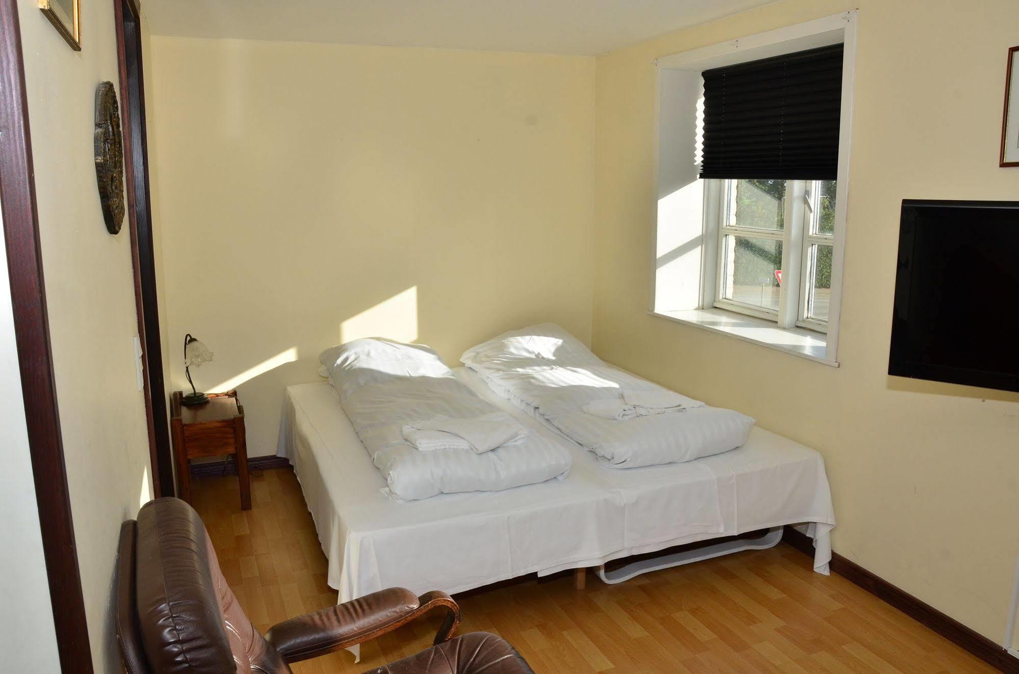 Vandel Hotel - Bed & Breakfast 2*